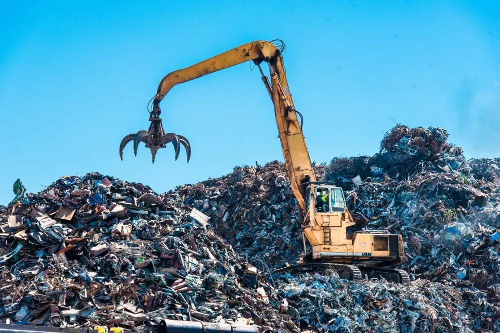 Collecte de ferraille à Mayet